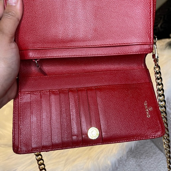 CHANEL RED CALFSKIN CROSSBODY WOC - Picture 7 of 9